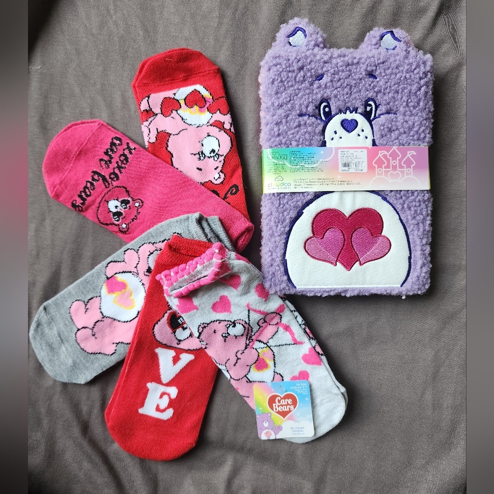 Care Bears Kids Socks Set - Purple, Pink, Red, Gray